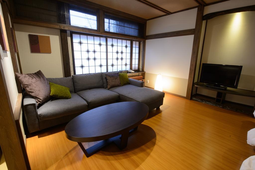 Naraya Hotel Kusatsu  Exterior photo