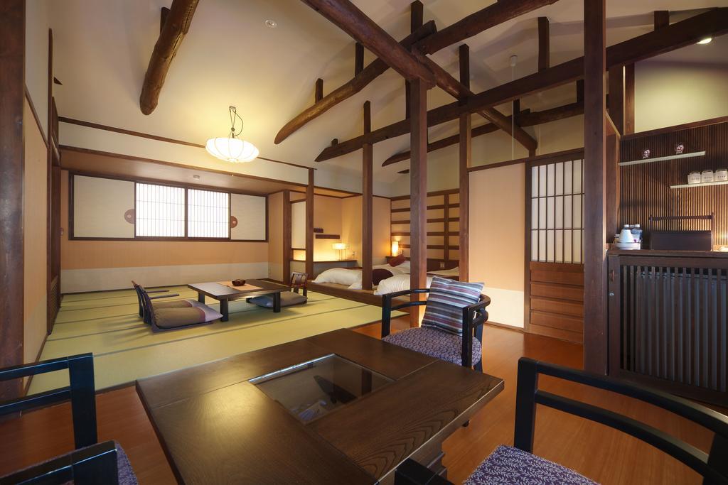 Naraya Hotel Kusatsu  Exterior photo