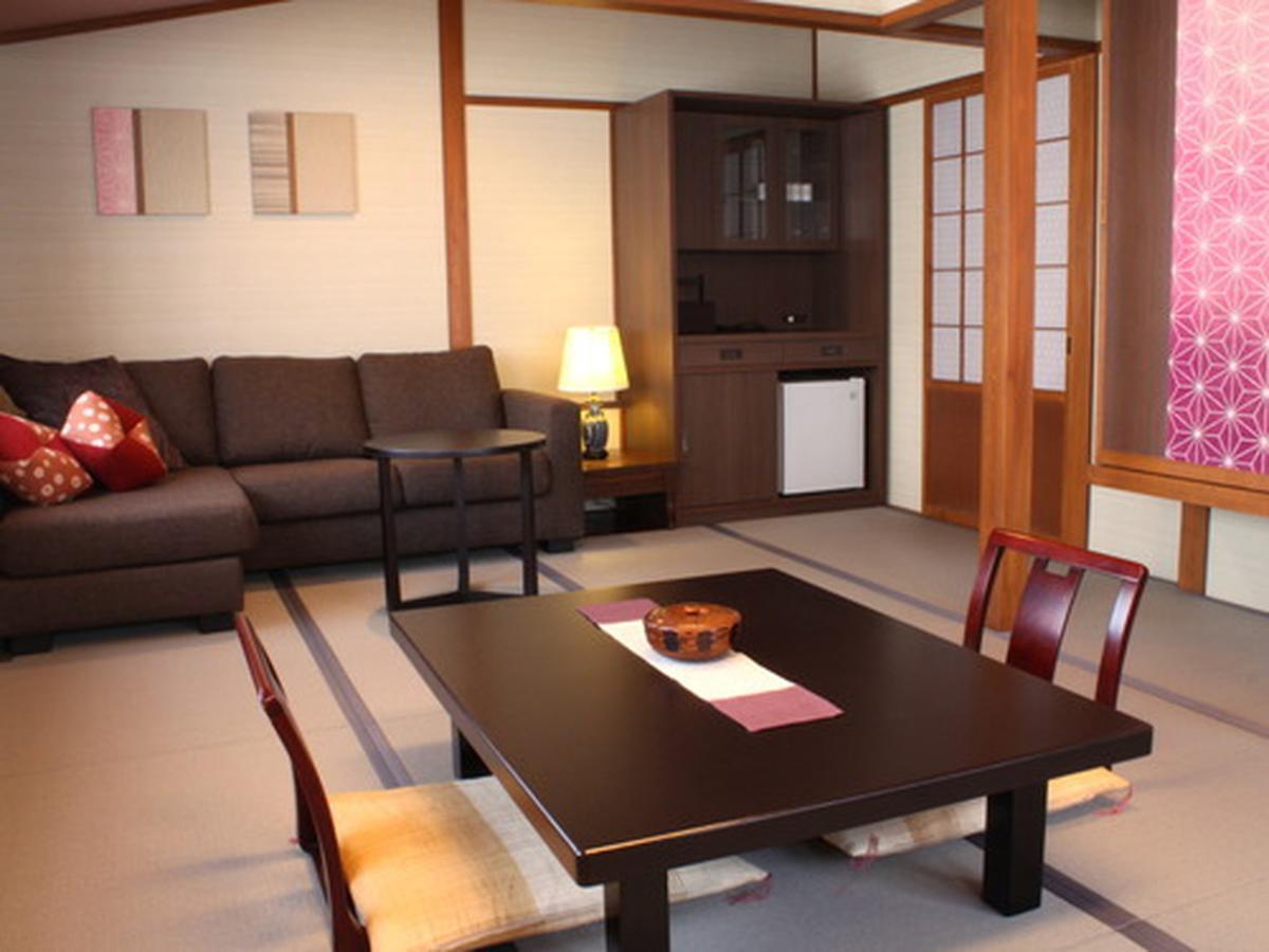 Naraya Hotel Kusatsu  Exterior photo